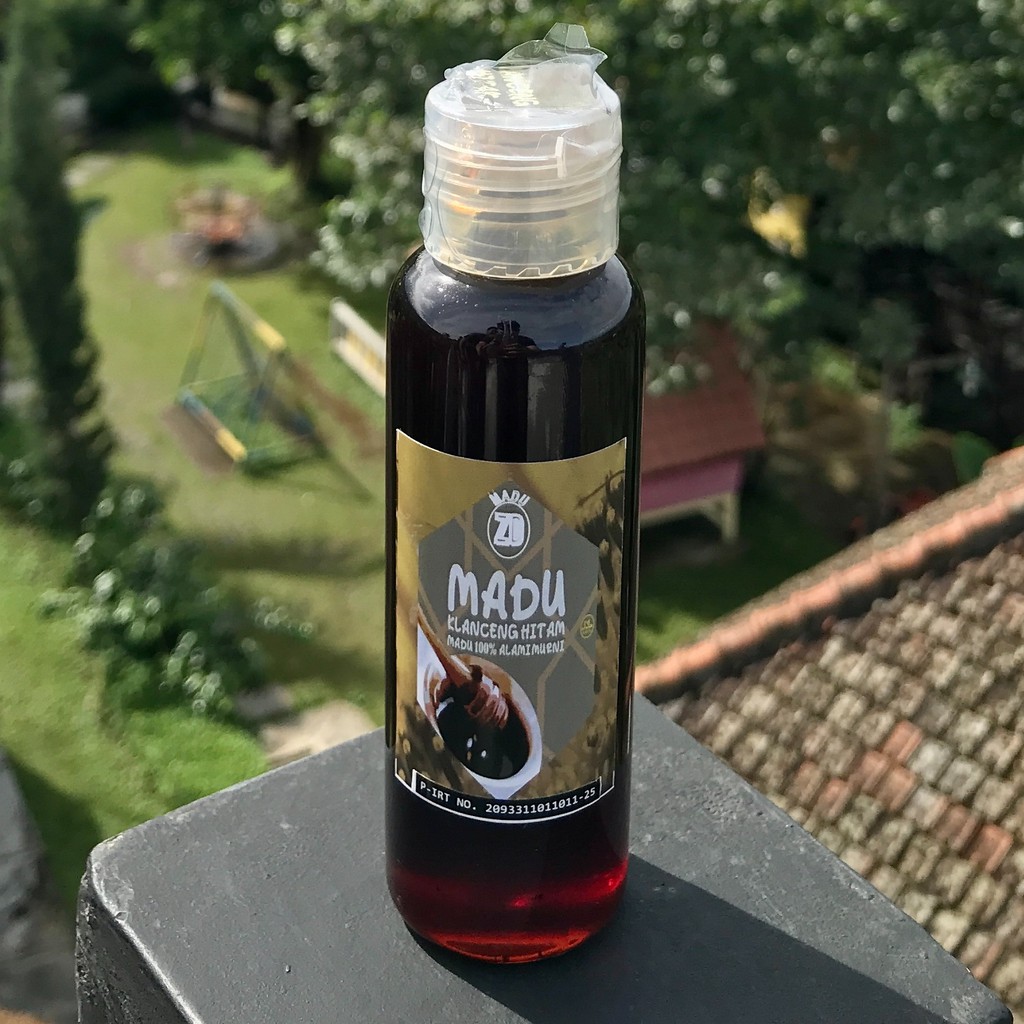 

MADU KLANCENG HITAM MURNI BOTOL 100 ml