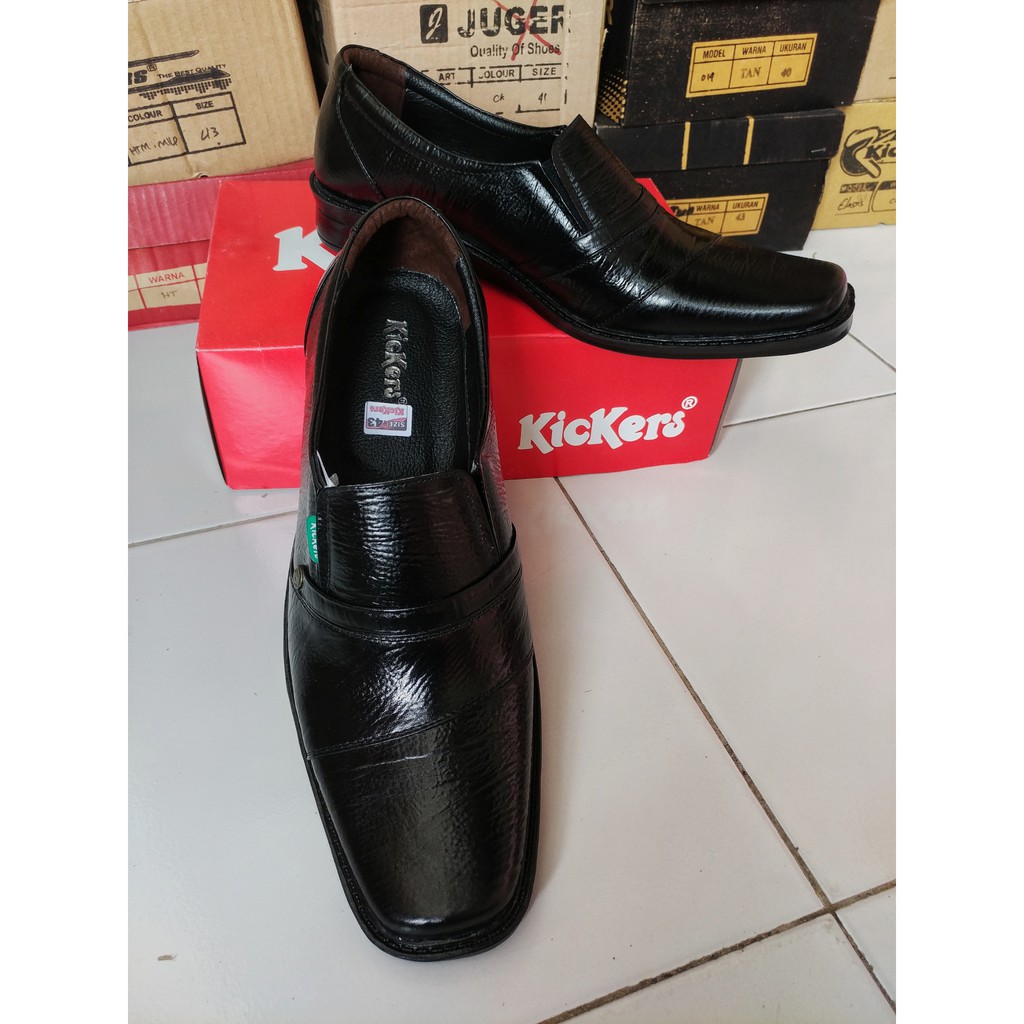 Kickers sepatu pantofel pria kulit asli