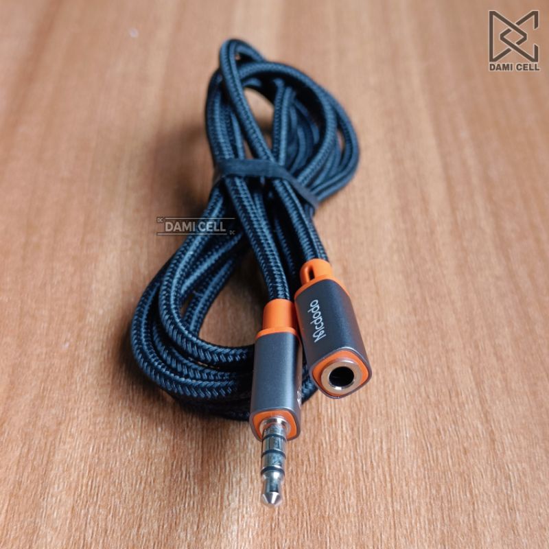 MCDODO A-0800 Audio Extension Cable Adapter Jack 3.5mm Panjang 1.2m