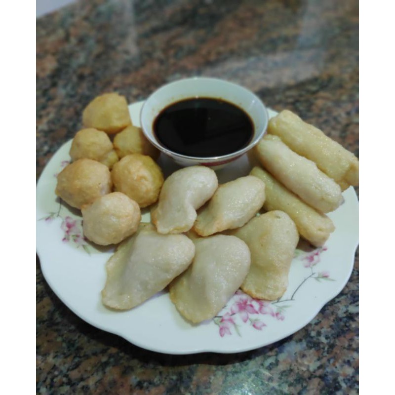 

Pempek Ikan asli Lampung