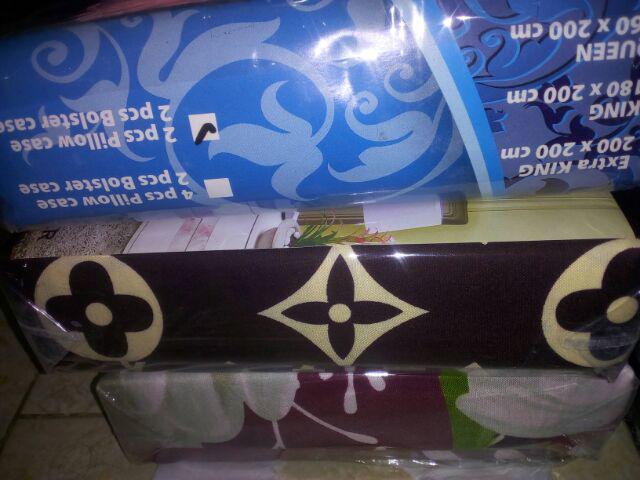 Sprei Louvre Karakter Ukuran 180 X 200 - Part Dua