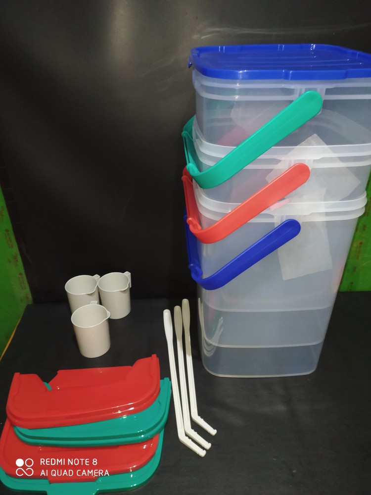 Aquarium Es Buah / Toples Es Buah Abella  Plus Gayung 30 Lt