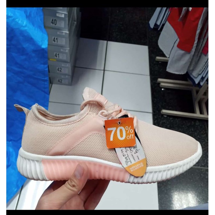 Sepatu Sport Wanita Merek Airwalk