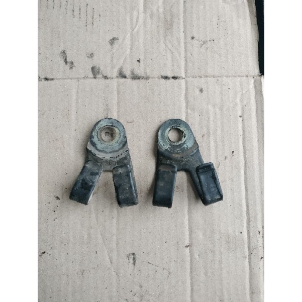 Klem Dudukan pangkon kabel body megapro Tiger lepasan motor