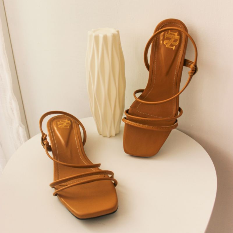 9.9 SALE Sandal Wanita Sandal Tali Wanita Kekinian Claudie