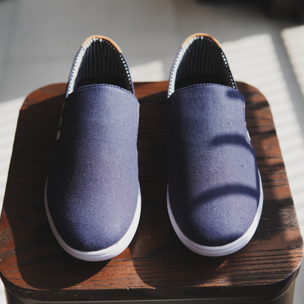 sepatu pria casual slop adidas D E P navy sepatu slip on canvas murah