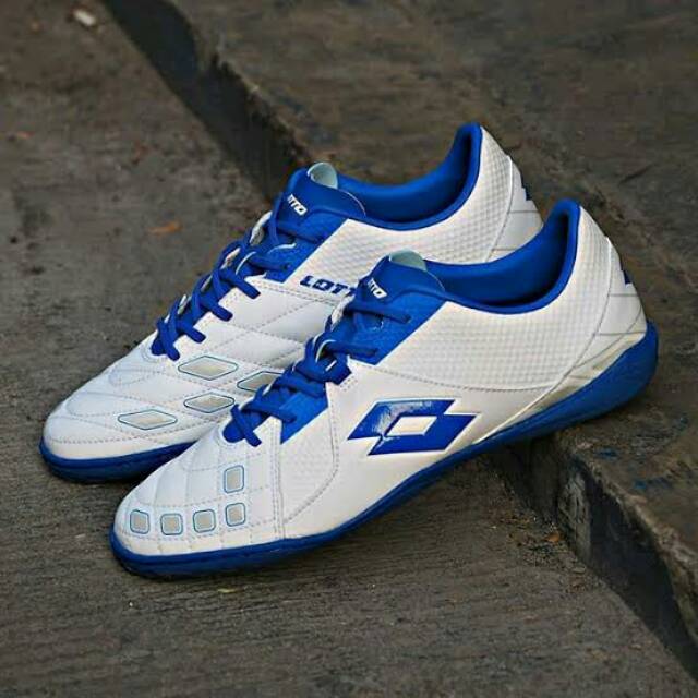 Sepatu futsal lotto squadra IN -white
