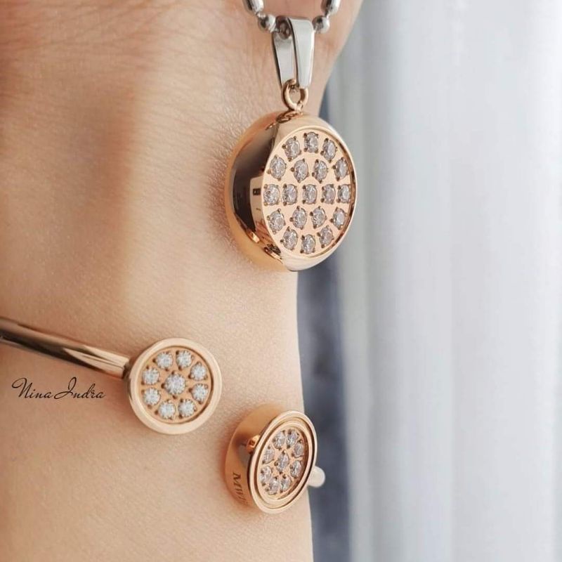 kalung dan gelang LSW rose gold 100% ori