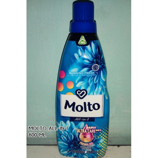 Molto Pelembut Dan Pewangi Pakaian All In One Botol 800 ML