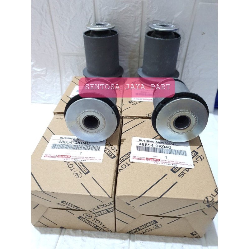 BUSHING ARM FORTUNER HILUX 1SET 4PC ORIGINAL