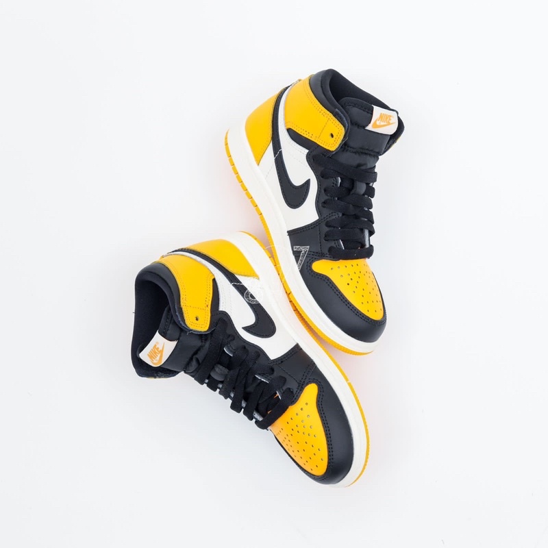 Air Jordan 1 High Taxi Kids