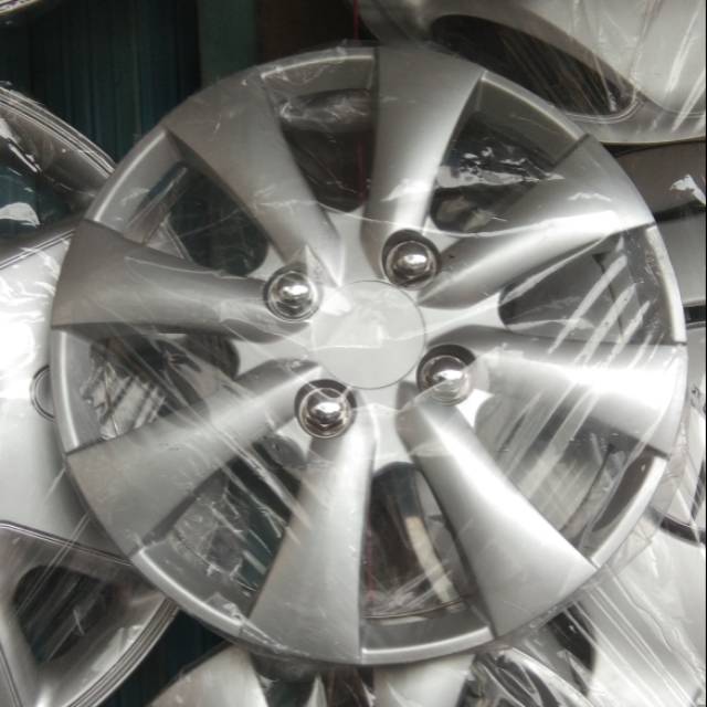 dop velg ORIGINAL DAIHATSU AYLA R13 IN