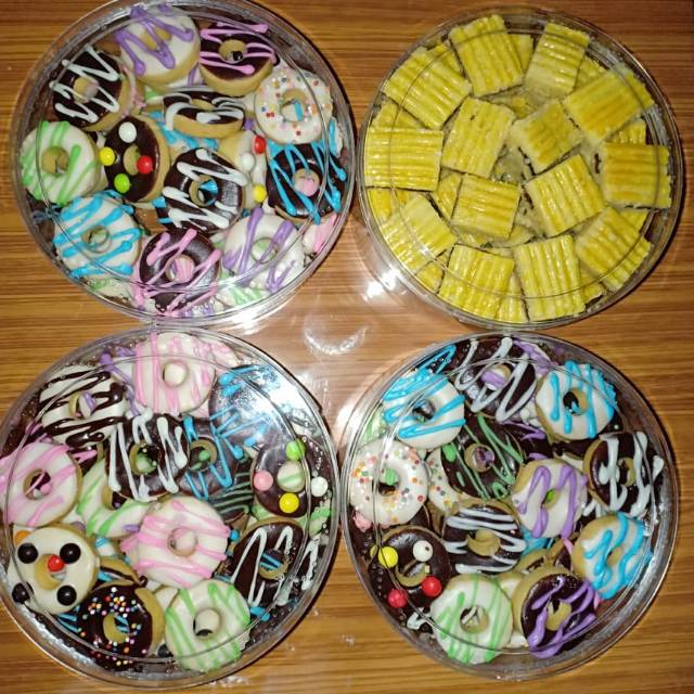 

Kue kering / kue donat / kue coklat