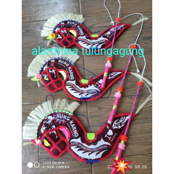 kuda spon dan cambuk