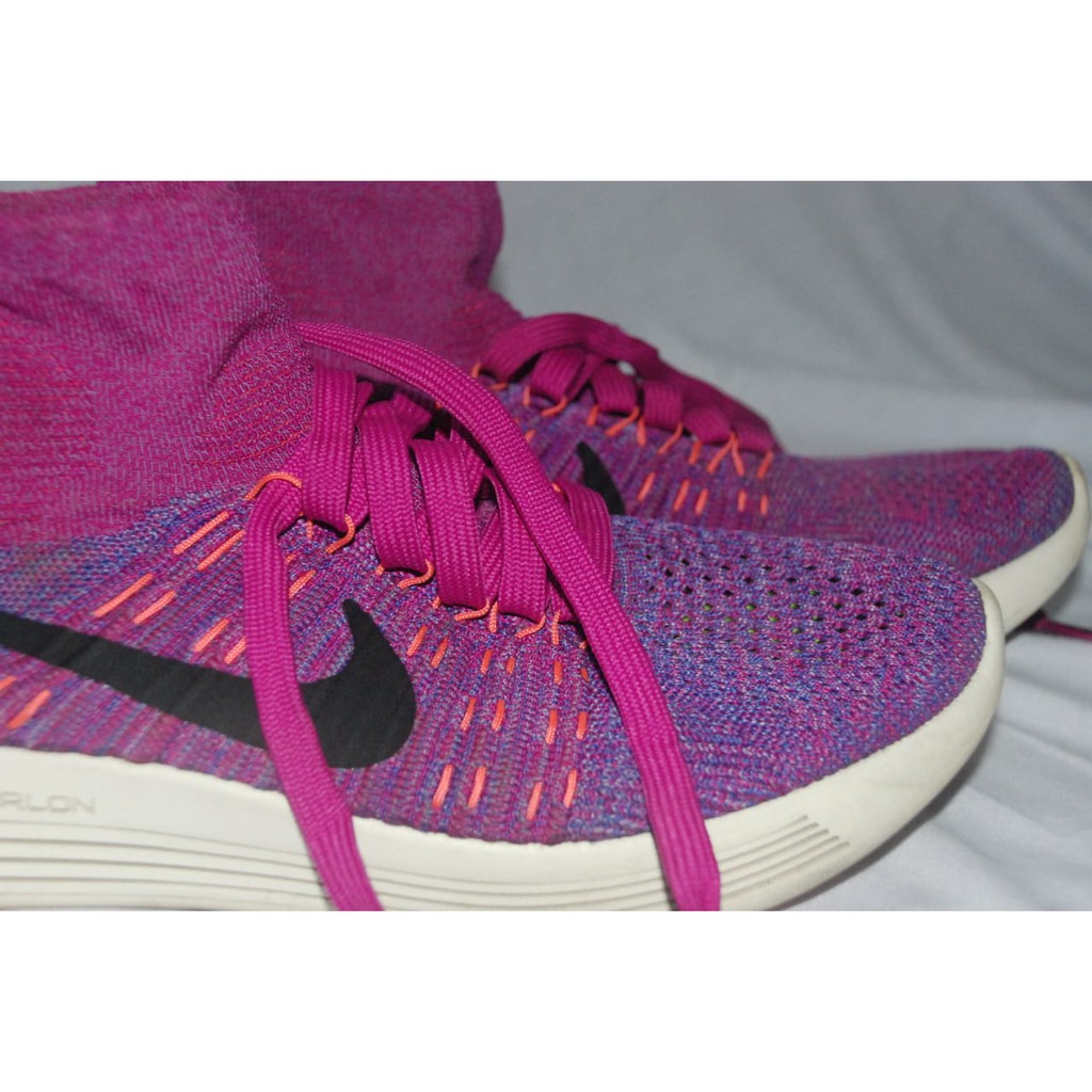 SEPATU SPORT NIKE LUNAREPIC FLYKNIT