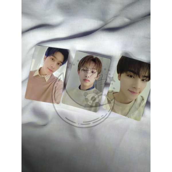 Photocard wayv our home photobook Winwin hendery xiaojun