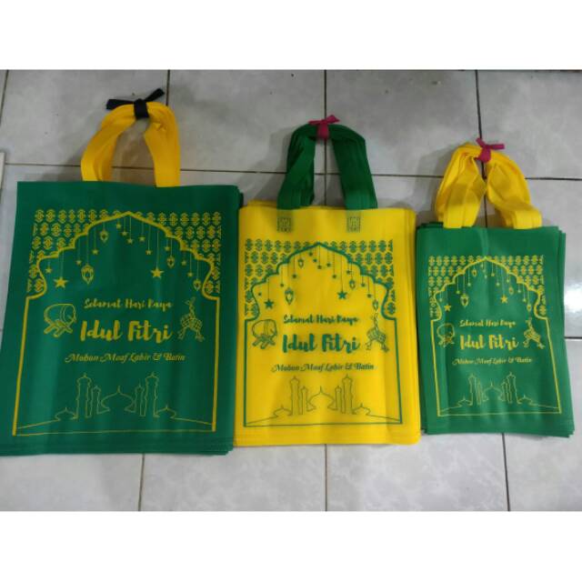 

Tas Bingkisan Lebaran Tas Spunbond Lebaran Tas Souvenir Lebaran