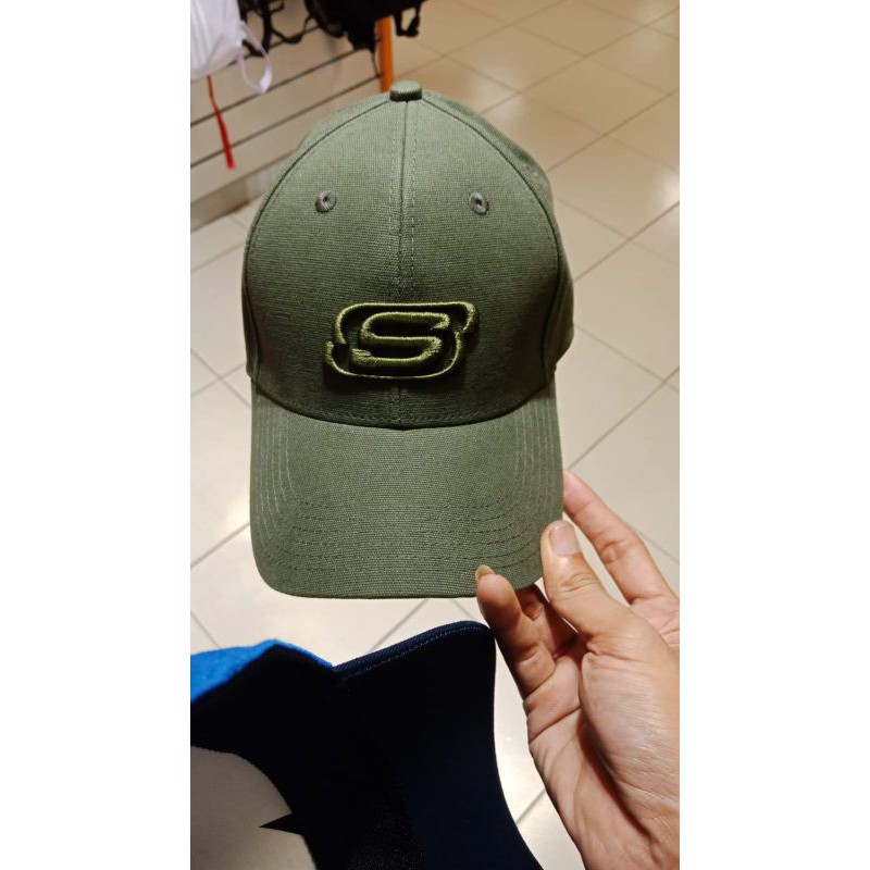 Topi skechers