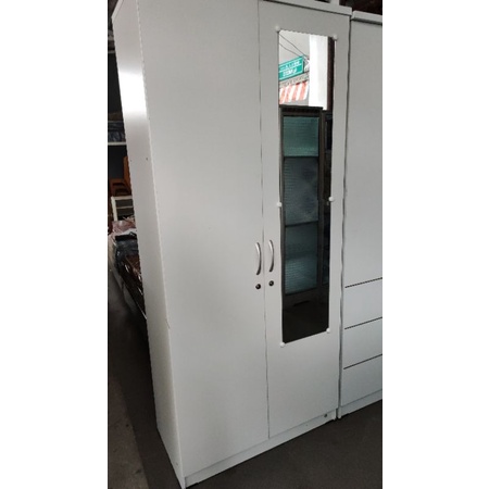 lemari pakaian 2pintu gstar