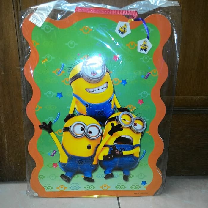 

Pinata tarik untuk ulang tahun