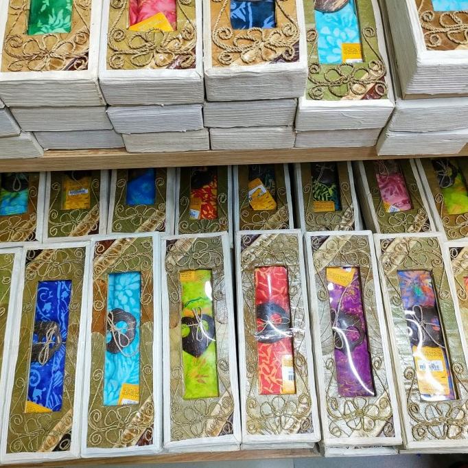 @@@@] SARONG PANTAI BALI / KAIN PANTAI BALI RAYON HALUS TEBAL GIFT BOX