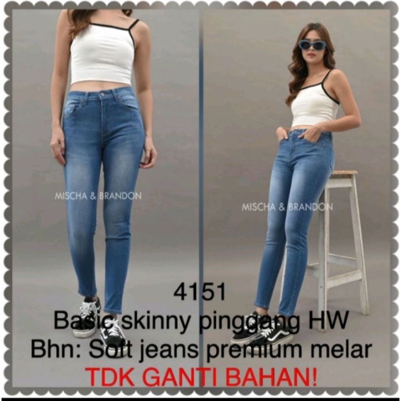 Mischa & Brandon M&B jeans HW size 33 warna Blue Jeans Medium Uptofemalefashion
