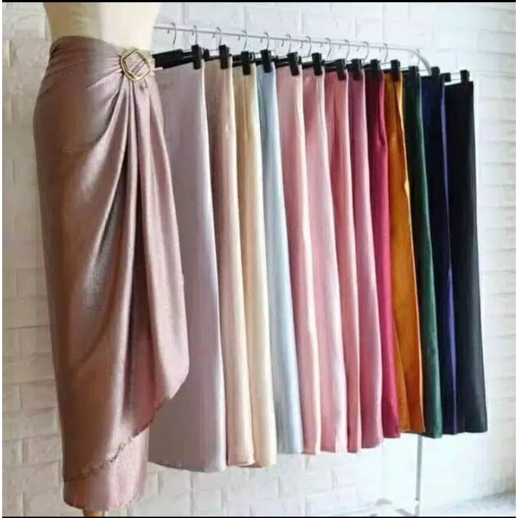 REMIUM QUALITY//ROK LILIT POLOS  saten velvetTERMURAH/ ROK ANEKA PILIHAN WARNA FREE GESPER/RING