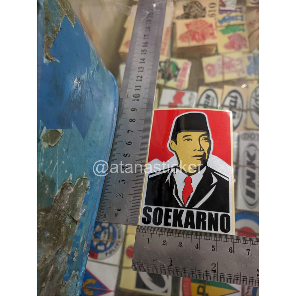 Stiker Cutting Soekarno 6x9cm Nyala Reflective Scotlite Fosfor