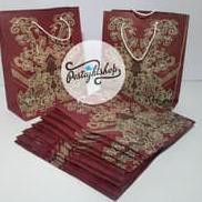 

Bayar di tempat Vgh PAPER BAG BATIK PERPACK. (M) 20x25x9cm Q7 Grosir｀