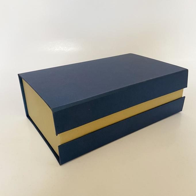 

[COD] Box magnet Biru / gift box / box seserahan / kotak kado (24,5x15x8) [COD]
