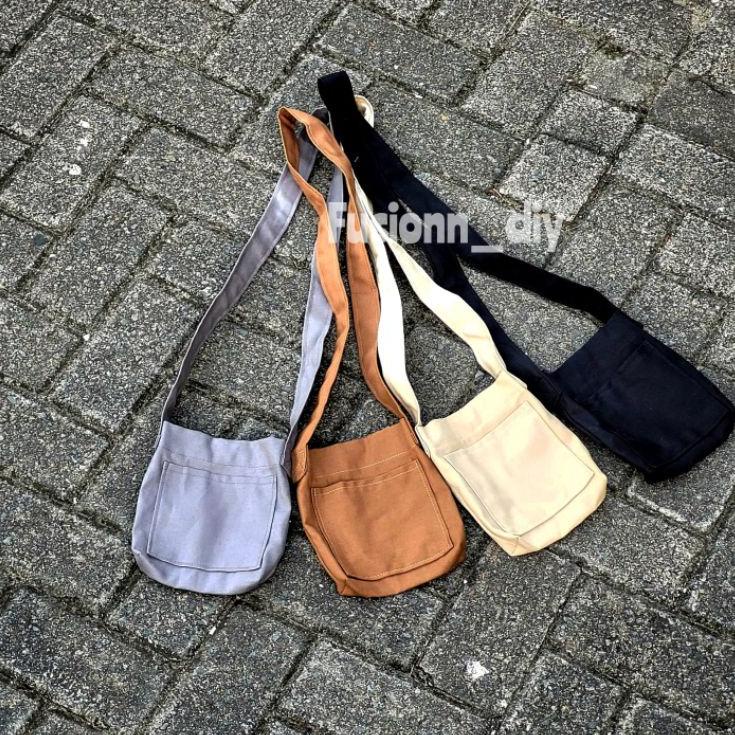 Oke Price.. TAS MINI SLING BAG Pocket CANVAS / Tas Selempang Kain Kanvas Tebal polos Hitam