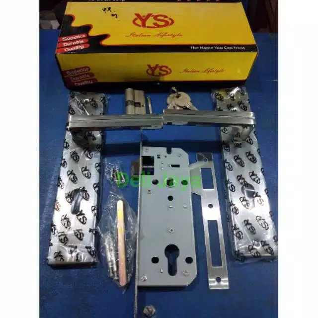Handle Kunci Pintu Besar Tebal