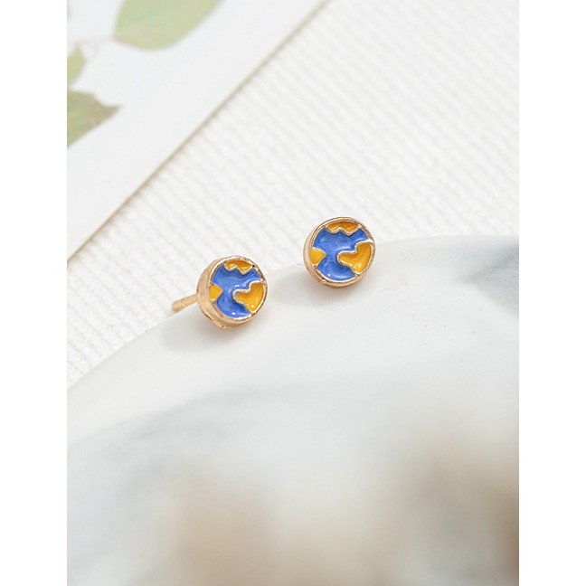 LRC Anting Tusuk Fashion Earth Cartoon Star Earrings F59876