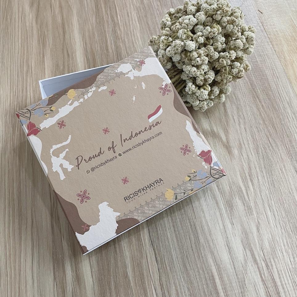 

Langsung Beliii.. Ricis by Khayra - MINI BOX KADO (Hanya BOX saja) - PROUD OF INDONESIA