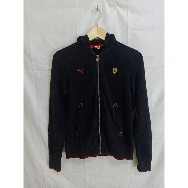 Jaket  Zip Hoodie cewe cowo Pum4 x Ferrari second