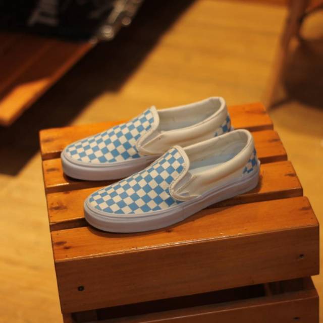 vans slip on adriatic blue