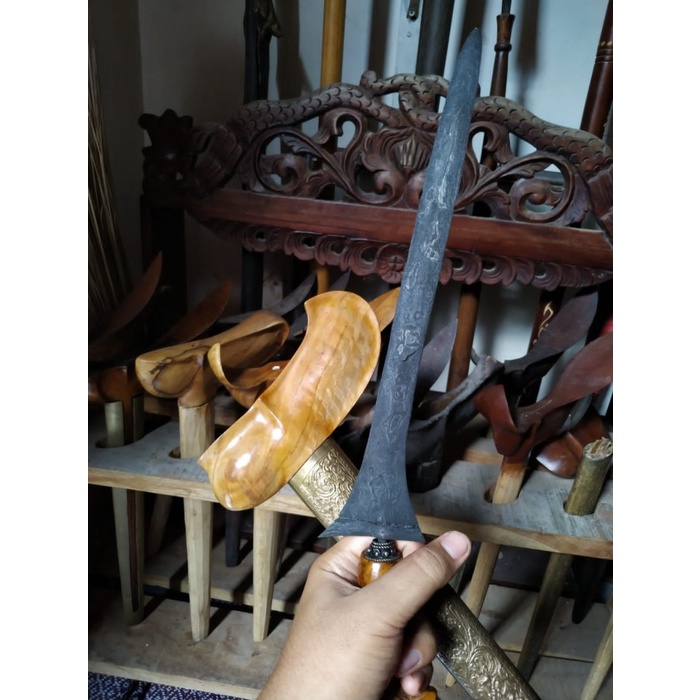 Keris sepang sepuh lengkap