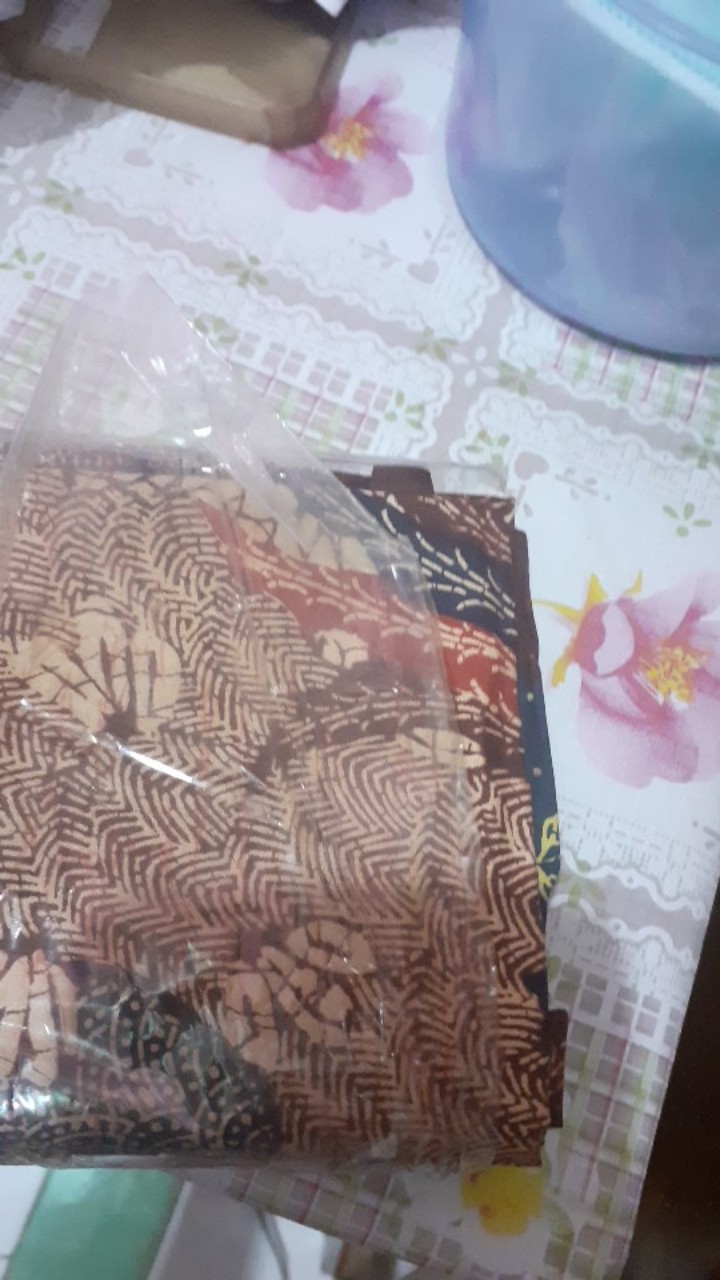 Sarung Perempuan Iskandartex Cokelat Merk Manyar 42 Inches Halus Lembut Batik Pekalongan