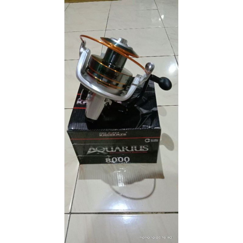 REEL KAMIKAZE AQUARIUS 8000
