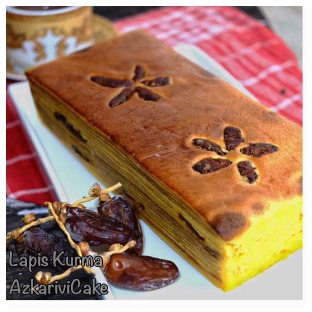 

Lapis Legit Kurma