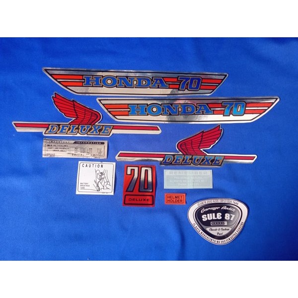 stiker bodi striping bodi polet tangki tengki motor honda c70 bekjul Motor Custom