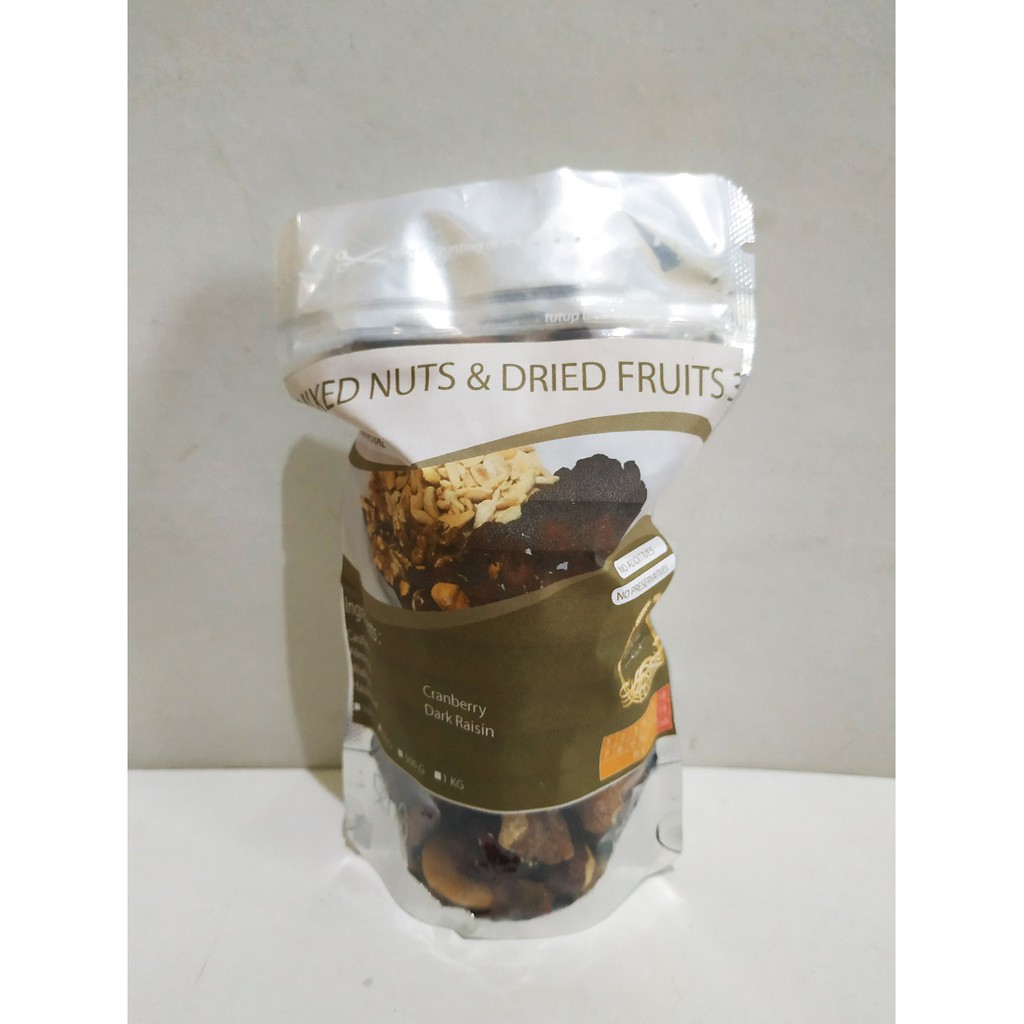 

Mixed Nuts and Dried Fruits 3 - 100 gr