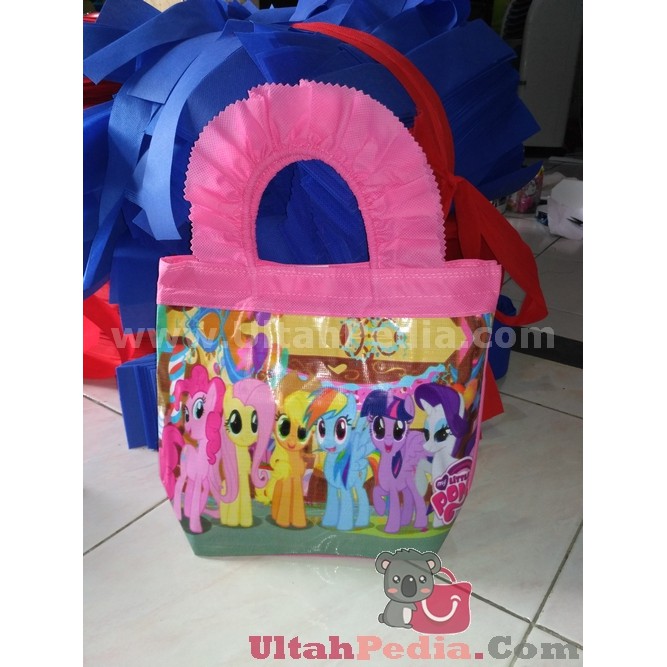 

Souvenir Ultah tahun| Tas ultah Anak Goodiebag Renda Litle pony