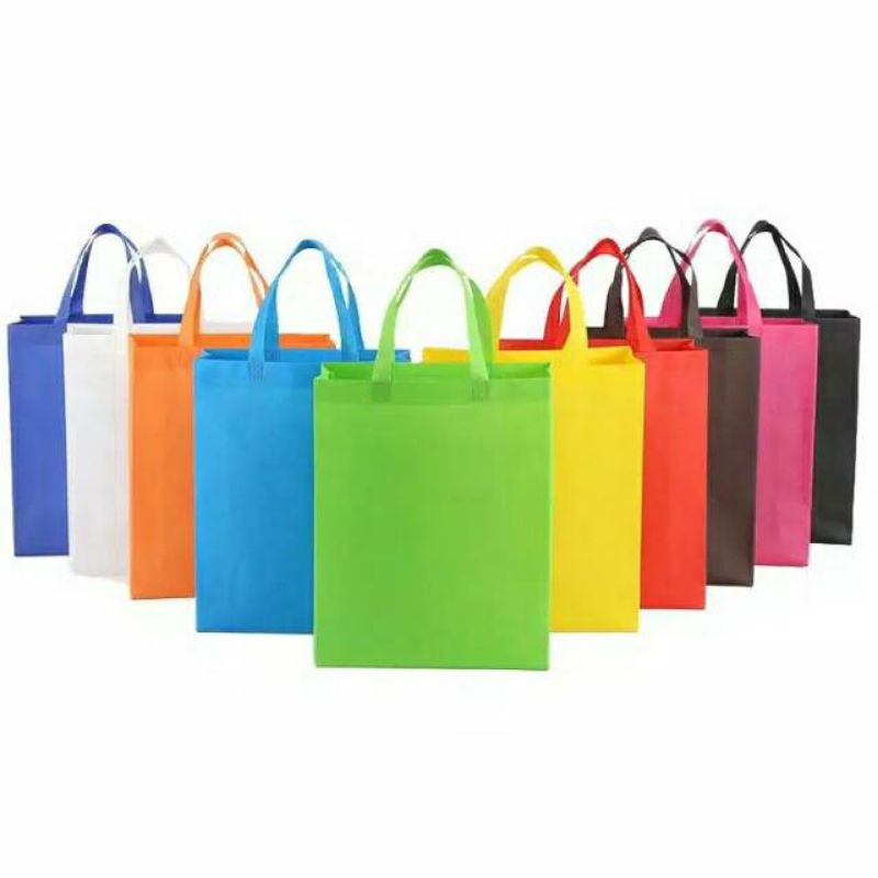 Goodie Bag Tas Kain Spunbond Polos Ukuran 25x35x10cm