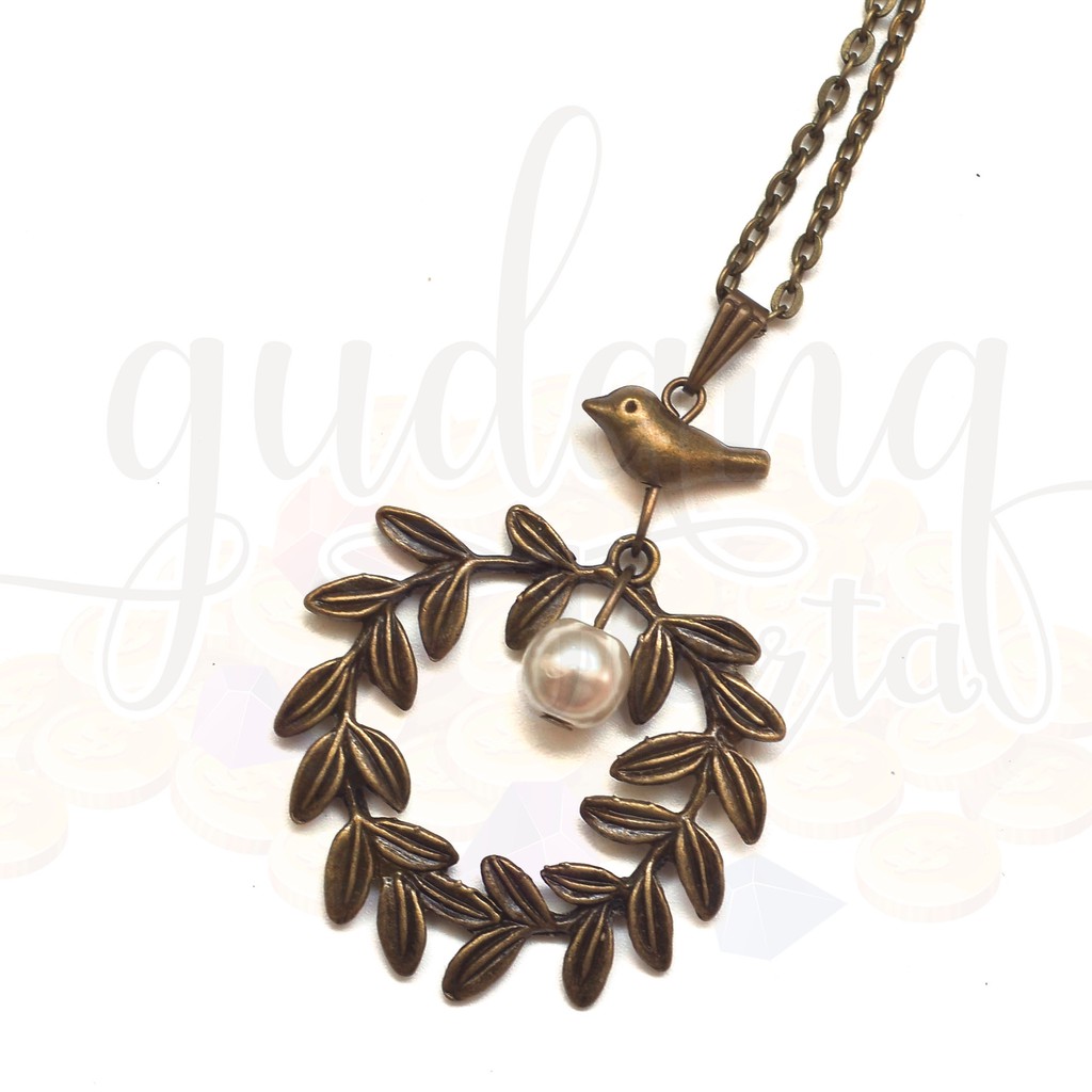 Kalung Vinatge Bird With Pearl Wreath Simple GH 204197