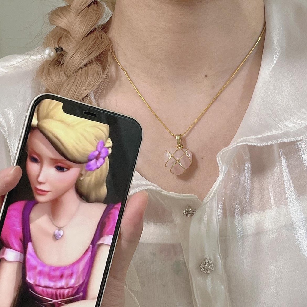 Barbie Kalung Rantai Dengan Liontin Bentuk Hati Aksen Batu Opal Pink Untuk Wanita