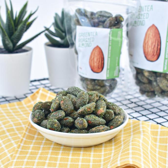 

Simply Greentea Roasted Almond 100 Gr