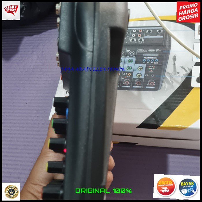 G559 ORIGINAL MIXER KARAOKE SOUNDBEST BLUETOOTH MIXING 4 CHANNEL USB BLUETOTH BLUETUT BLUTUT RECORDING PODCAST LIVE MUSIC MUSIK AUDIO SOUND SUARA ARTIS HEADSET HEADPHONE PREMIUM AUX EQ DC PRO PROFESIONAL DJ HIFI  BELI INI GK AKAN KECEWA BAGI YG SUKA NYANY