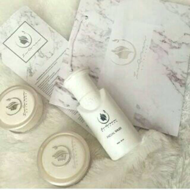 Im qween normal ori kemasan baru