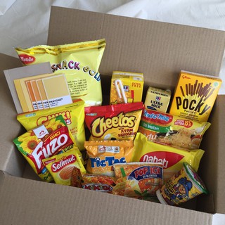 SNACK BOX Ungu Kuning Biru / HAMPERS WISUDA / HADIAH KADO